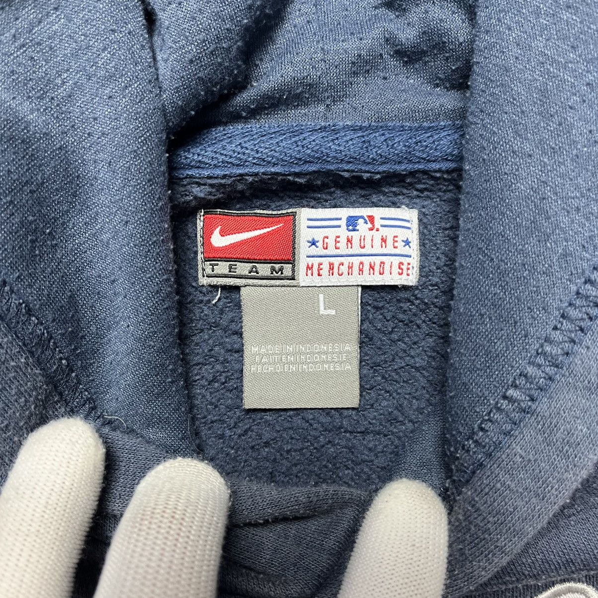 Nike Vintage Nike New York Yankees Big Central Logo Hoodie Swoosh Size US L / EU 52-54 / 3 - 5 Thumbnail
