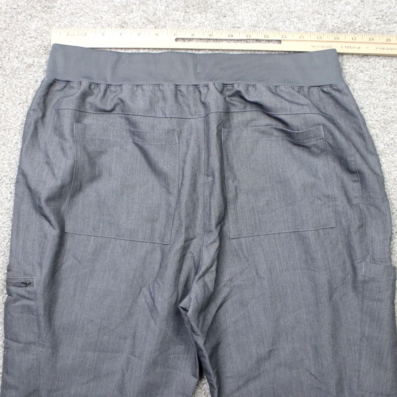 Fabletics Fabletics Gray High Rise Scrub Joggers 6 Pocket Pants Womens L/Gray/Polyester/Viscose/Elastane Womens Size 36" / US 14 / IT 50 - 6 Thumbnail