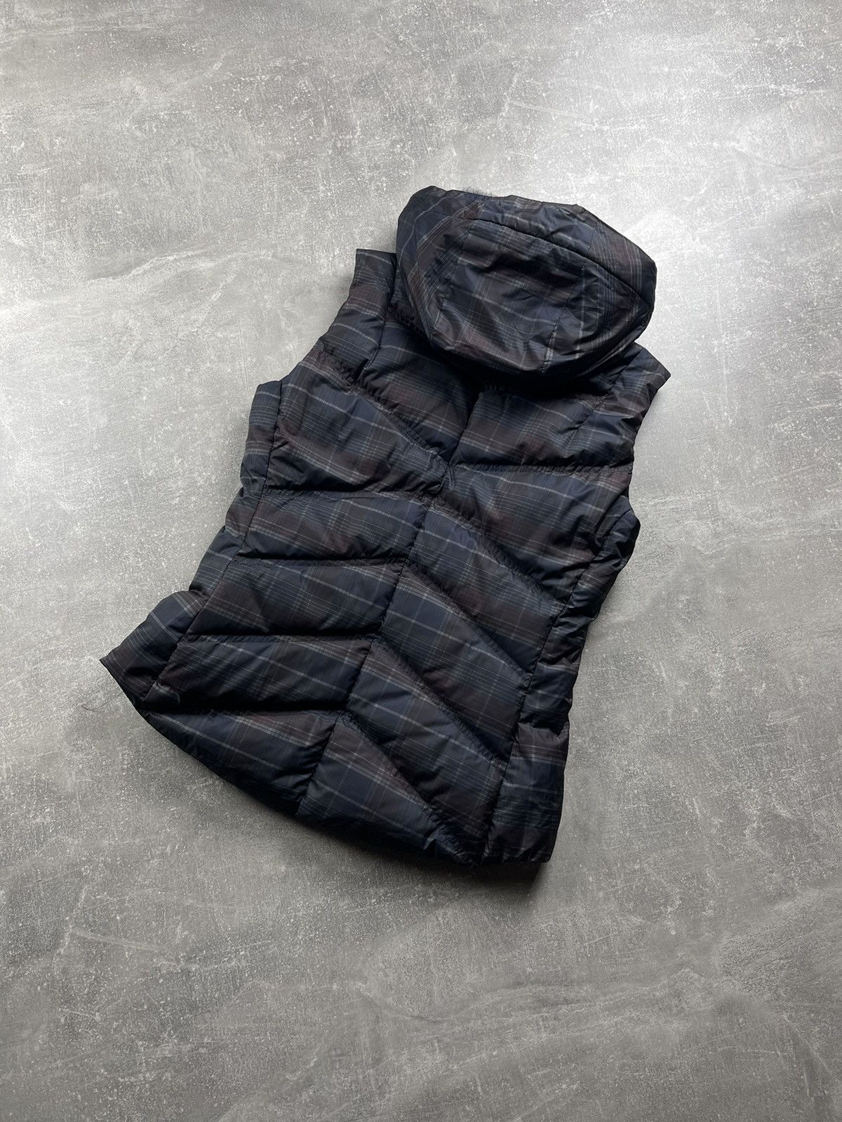 Patagonia Patagonia Women’s Hooded Down Puffer Vest Plaid Blue Gray Size S / US 4 / IT 40 - 6 Thumbnail