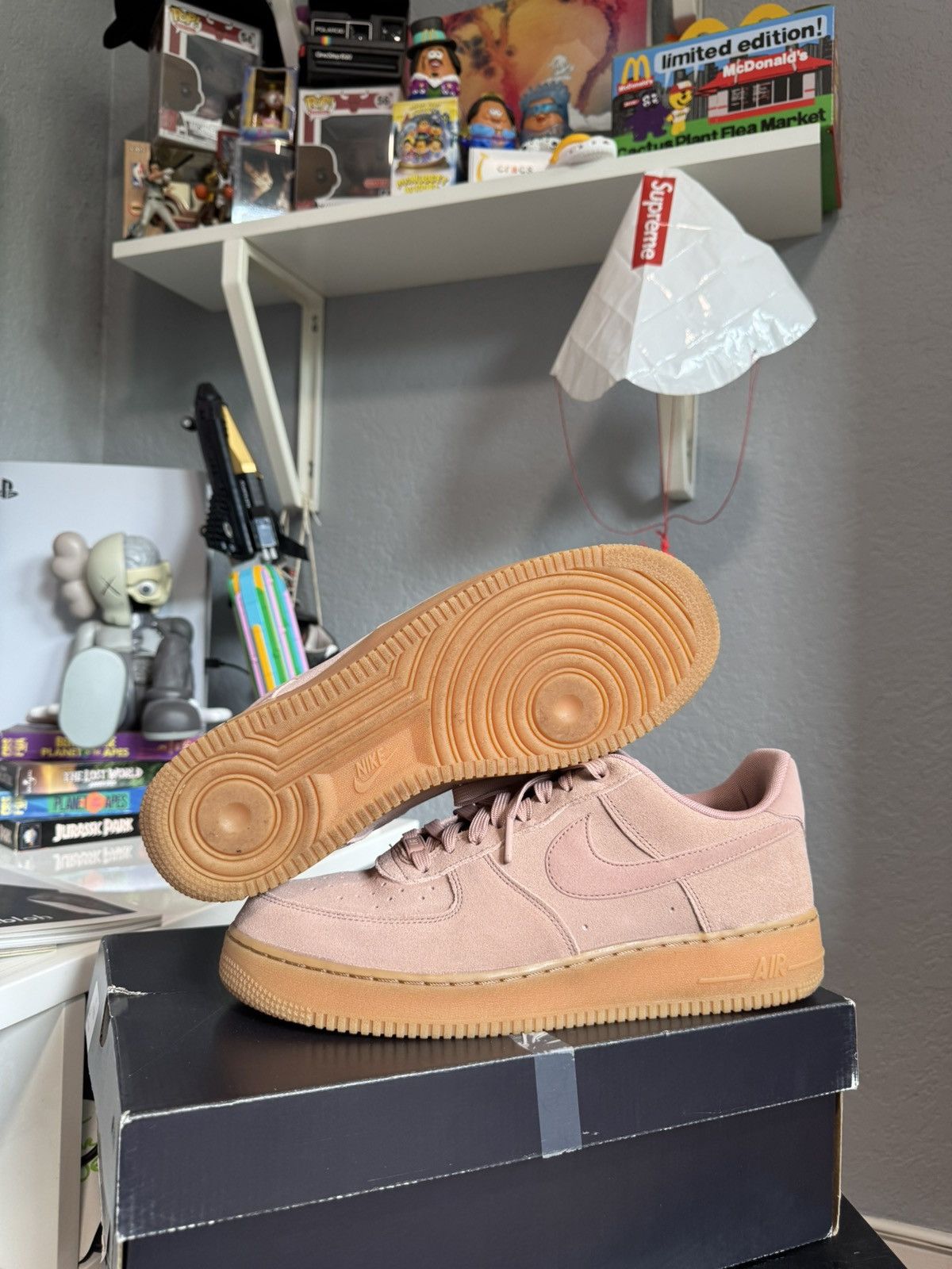 Nike Nike Air Force 1 LV8 ‘Pink Suede’ Size US 10.5 / EU 43-44 - 2 Thumbnail
