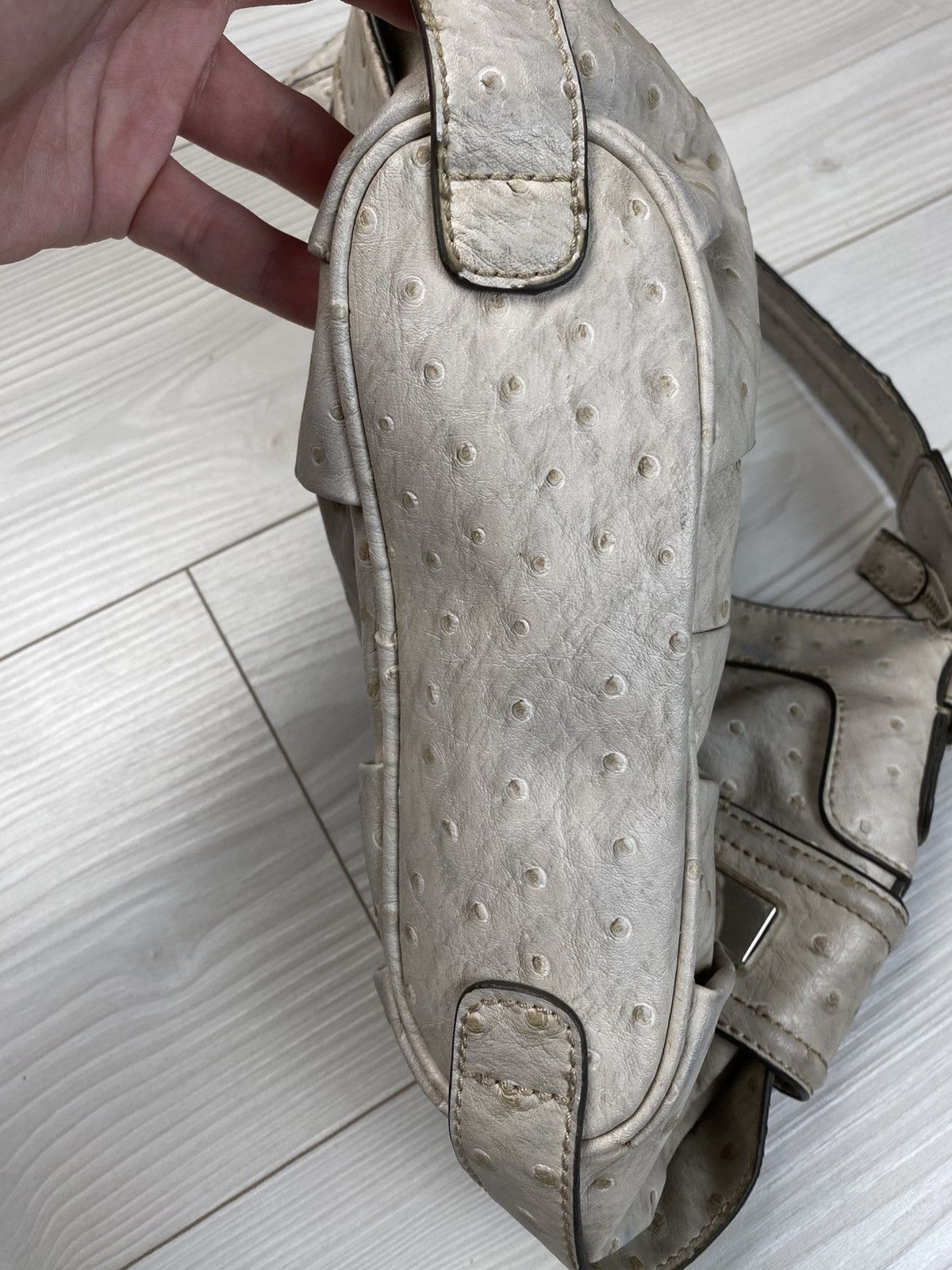 Guess Vintage Ostrich Leather Bag Guess Avant Garde style y2k Size ONE SIZE - 8 Thumbnail