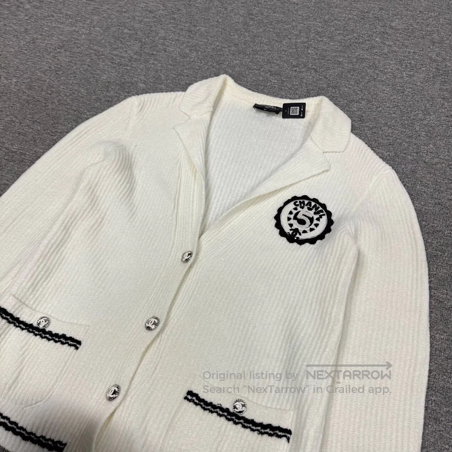 Chanel Chanel size 34 Digital number 5 logo, bead and sequin patte Size S / US 4 / IT 40 - 4 Thumbnail