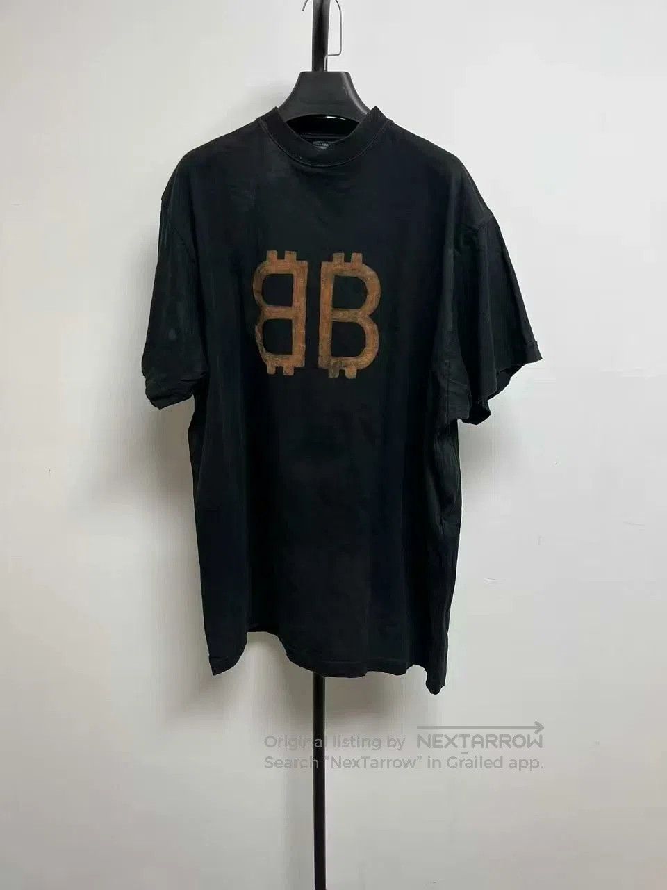 Balenciaga Balenciaga BB Logo Round Neck T-Shirt. Size US S / EU 44-46 / 1 - 1 Thumbnail