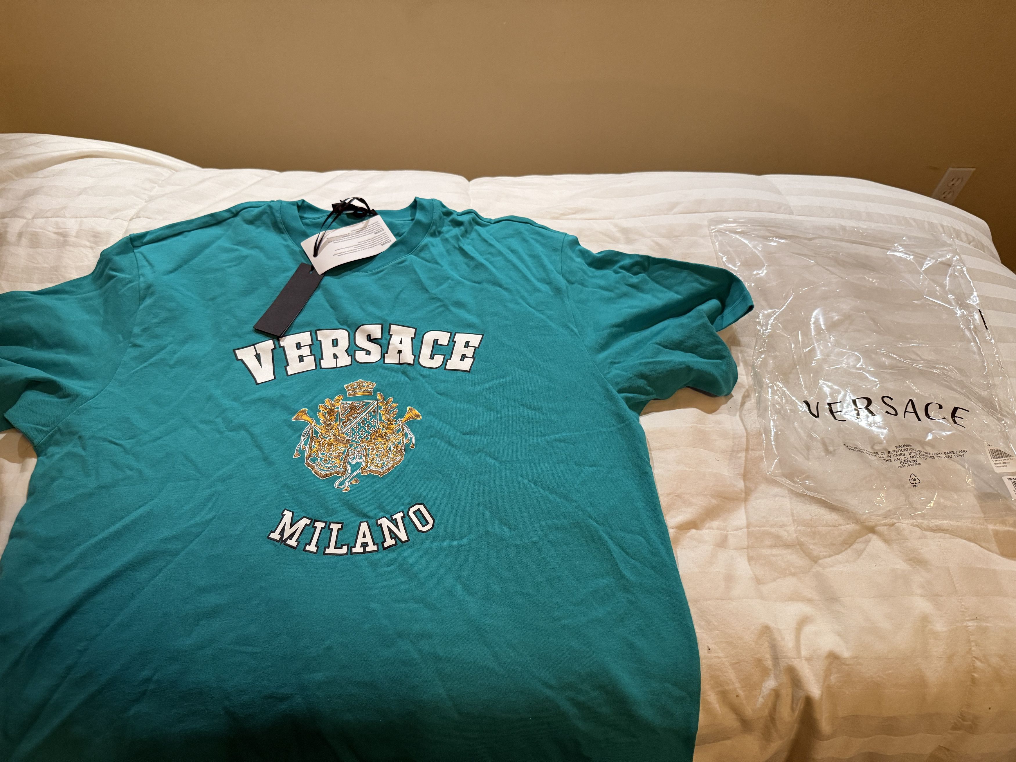 Versace Green Royal Rebellion T-Shirt Size US S / EU 44-46 / 1 - 7 Thumbnail