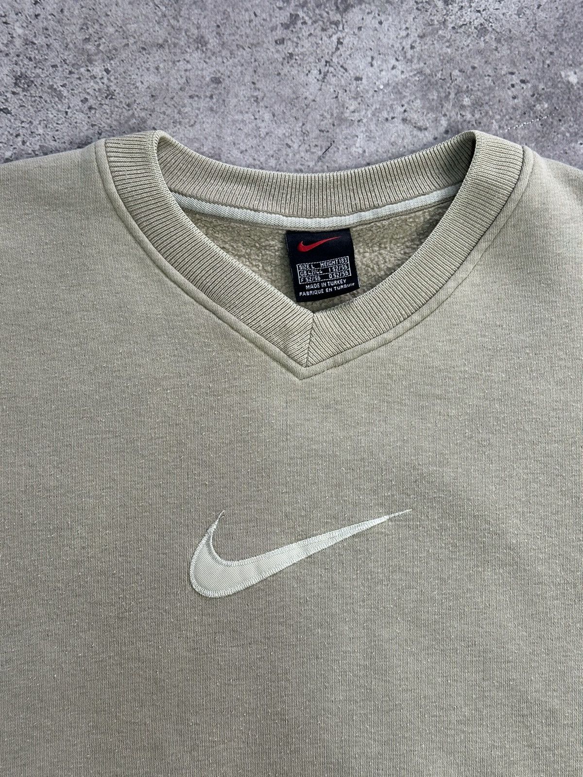 Nike × Vintage Vintage Nike Y2K Sweatshirt Big Logo Drill Swoosh Beige Size US L / EU 52-54 / 3 - 5 Thumbnail