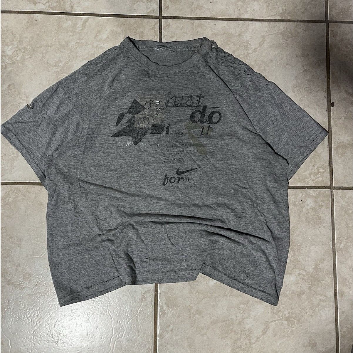 Nike Vintage 1990s Nike Boxy Thrashed Faded Pins Just Do It Size US XL / EU 56 / 4 - 1 Thumbnail