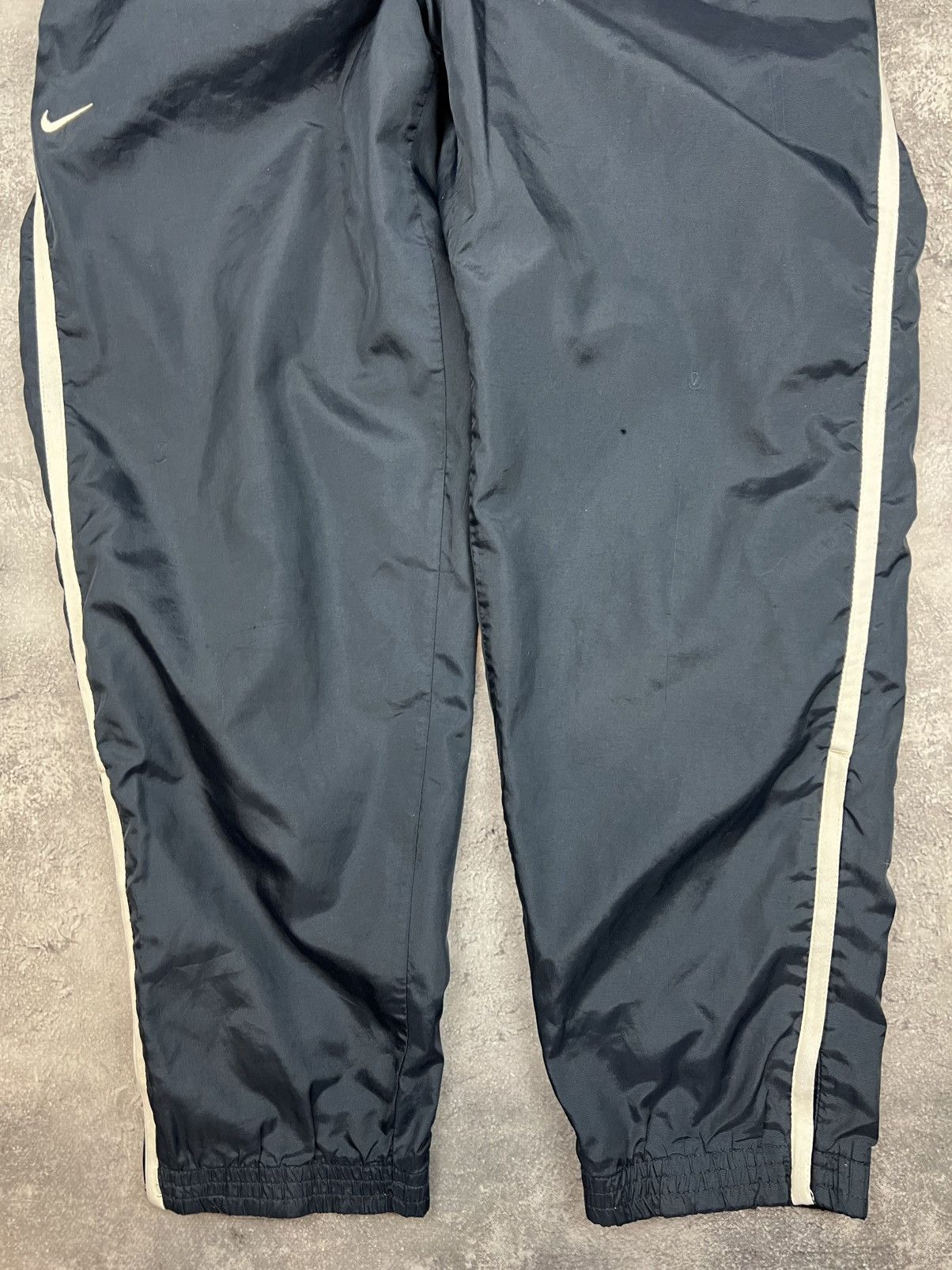 Nike Vintage Nike Black Sweatpants Mens Size US 34 / EU 50 - 2 Thumbnail