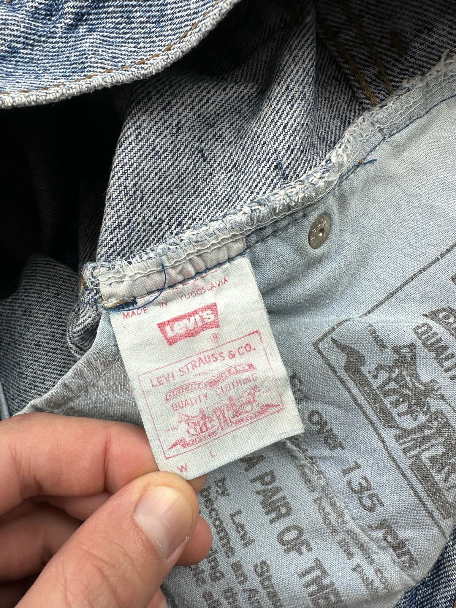 Levi's Vintage Levis 525 Light Wash Jeans Size US 33 - 9 Thumbnail