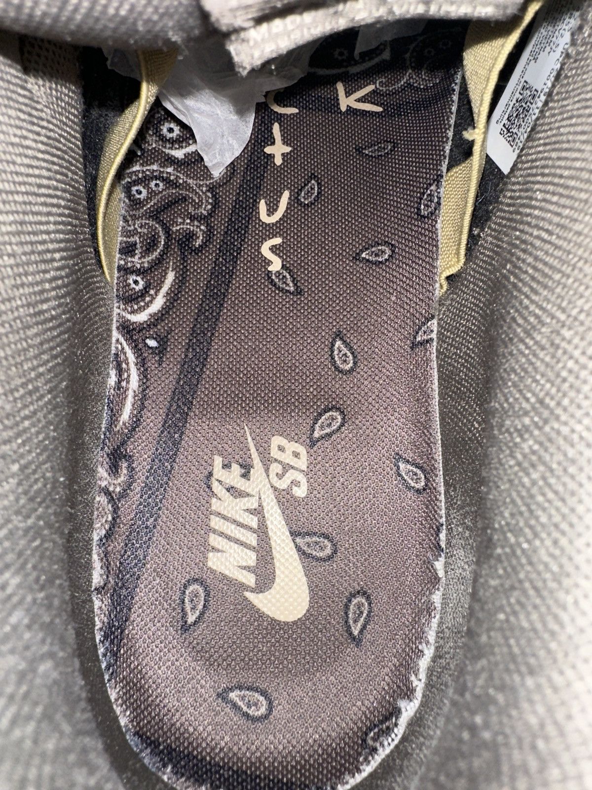 Nike × Travis Scott Travis Scott Nike sb dunk low Size US 10.5 / EU 43-44 - 14 Thumbnail