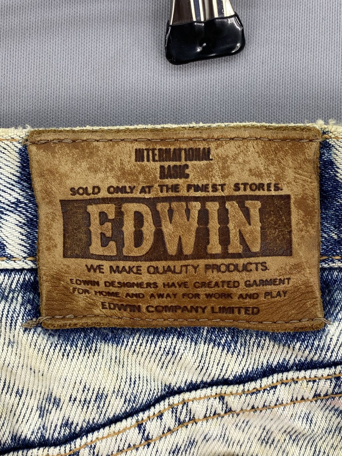 Edwin Vintage 90’s Edwin Acidwash Distressed Denim Short Pants Size US 28 / EU 44 - 11 Thumbnail