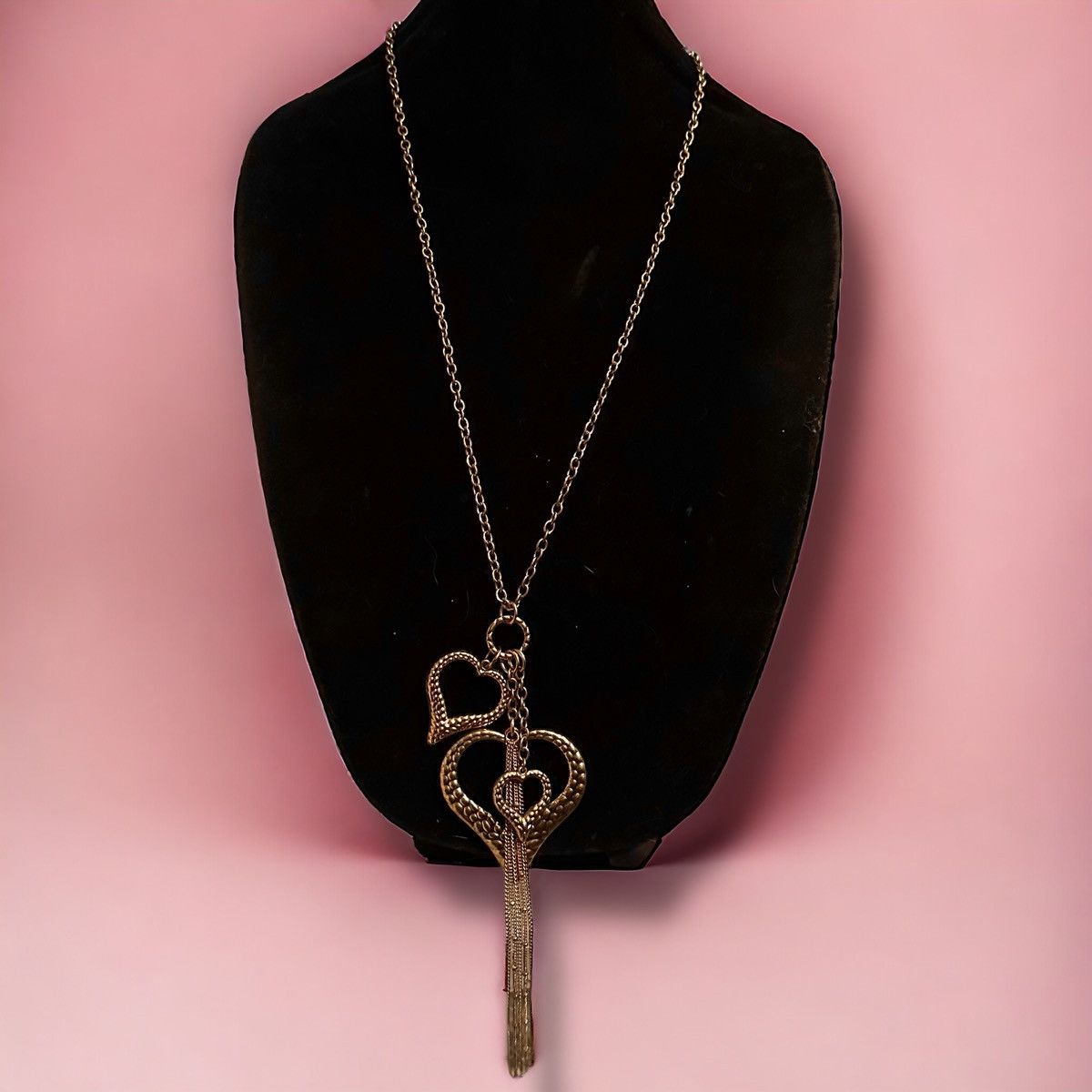 Other Long gold tone dangling heart tassel necklace and earrings Size ONE SIZE - 2 Thumbnail