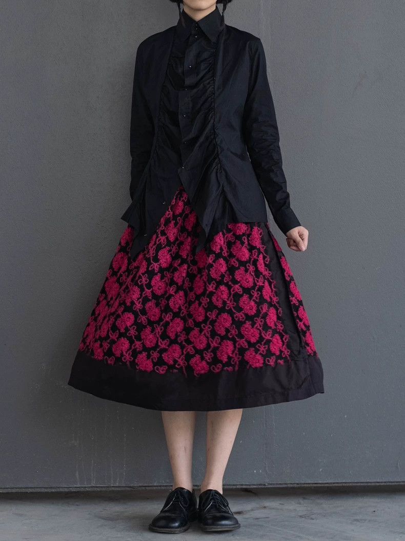 Comme des Garcons Comme Des Garcons Wool flower skirt Size 24" / US 00 / IT 34 - 1 Thumbnail