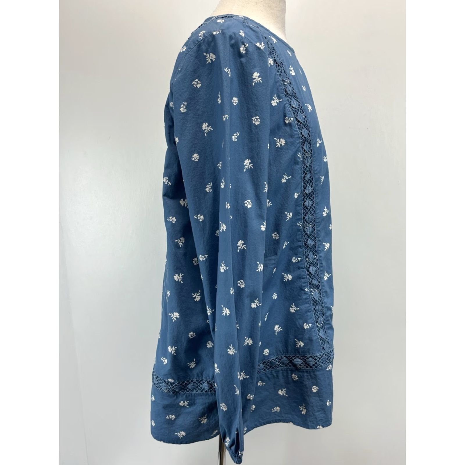 Lands' End VINTAGE Lands' End Floral Tunic Top Shirt Large 14 16 Women’s Blue Long Sleeve Cotton Womens Size L / US 10 / IT 46 - 4 Thumbnail