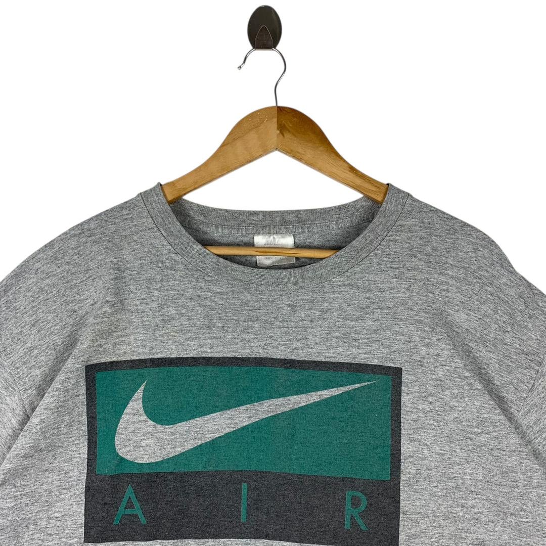 Nike Vintage NIKE Air big logo printed tee Size US L / EU 52-54 / 3 - 2 Thumbnail