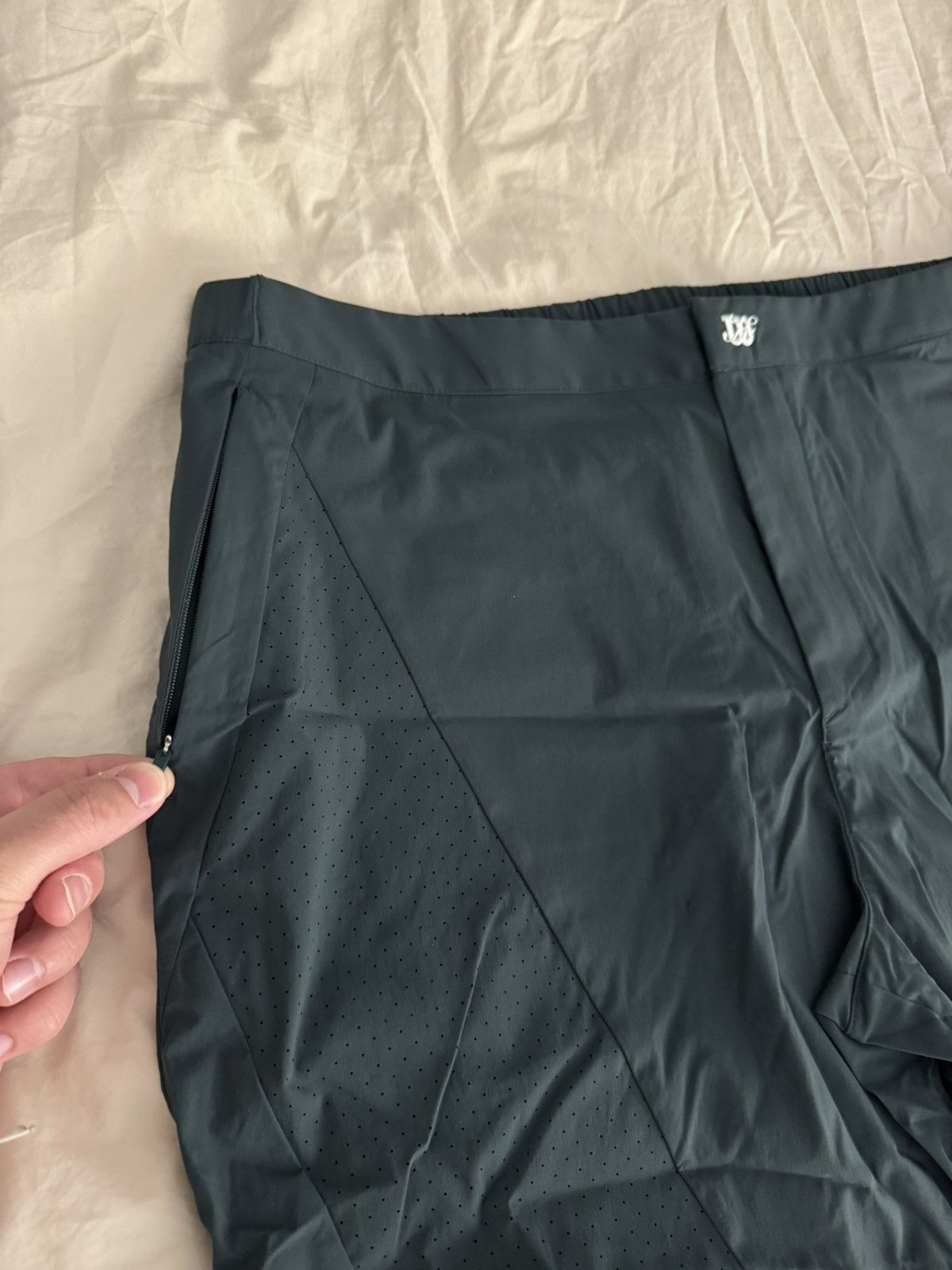 Kith × Wilson Kith x Wilson Fraser Court Short Reign (Size XL) Size US 36 / EU 52 - 4 Thumbnail