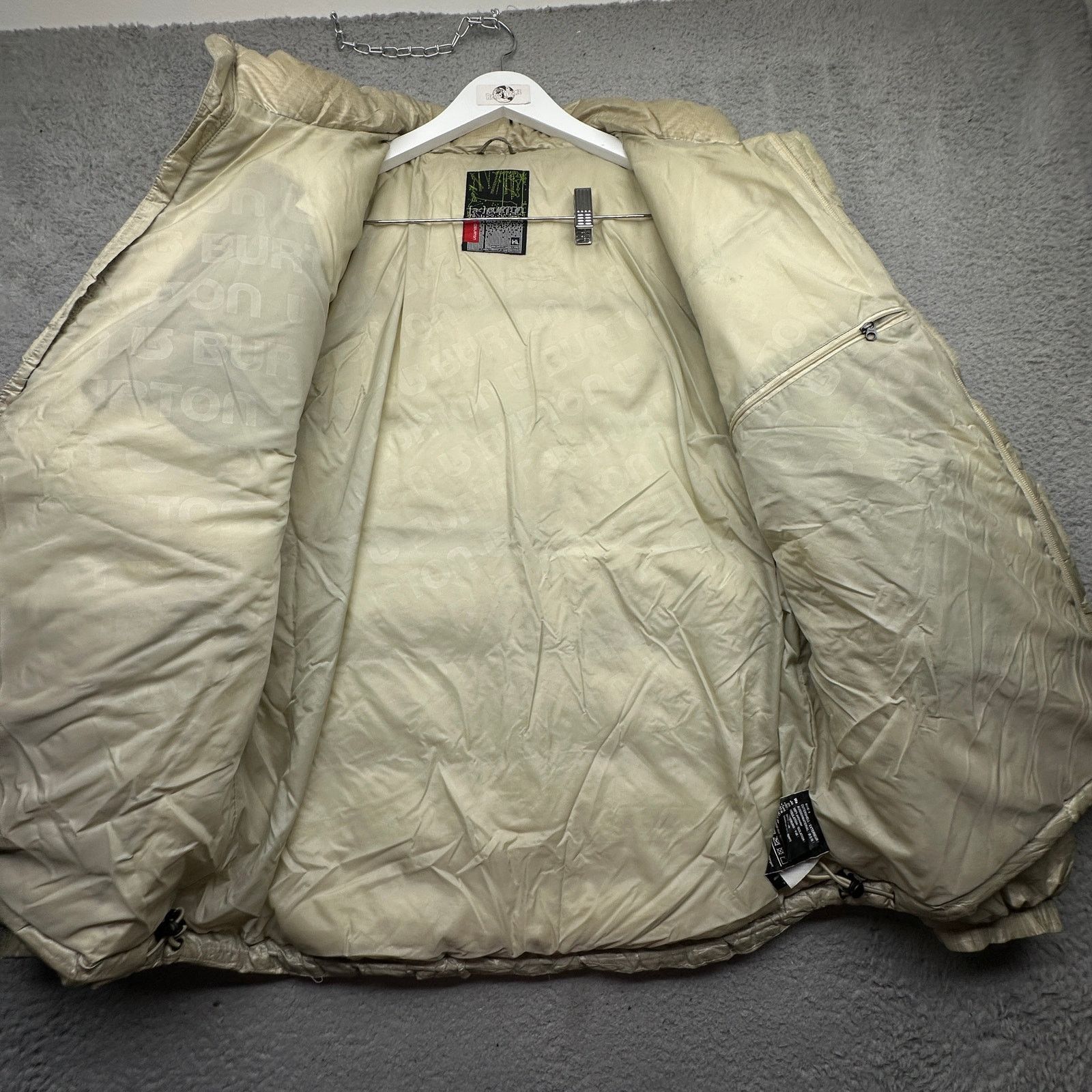 Burton VTG Burton AK Goose Down Ski Snowboard Puffer Jacket Mens XL Size US XL / EU 56 / 4 - 11 Thumbnail