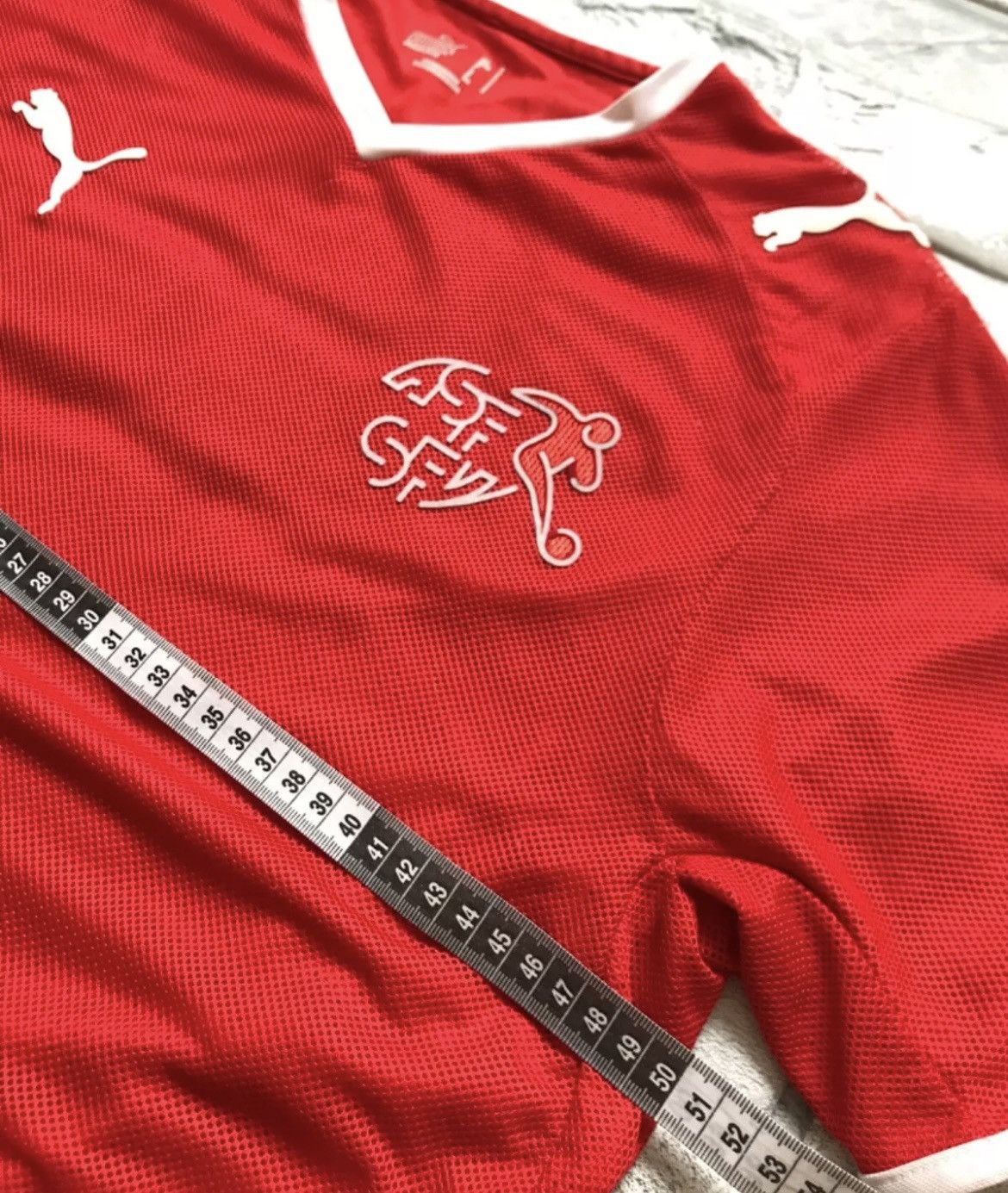 Puma × Vintage Mens T Shirt Jersey Puma Switzerland Size S Size US S / EU 44-46 / 1 - 9 Thumbnail