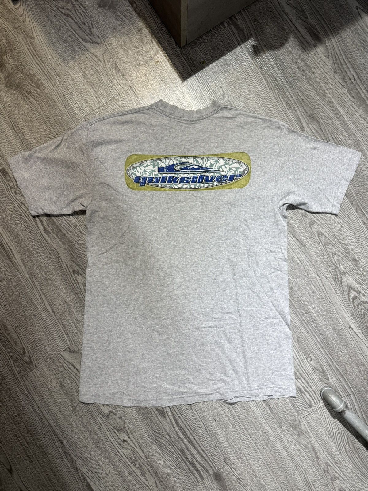 Quiksilver 90’s QUICKSILVER RARE CENTRAL LOGO RETRO JAPANESE TSHIRT Size US L / EU 52-54 / 3 - 1 Thumbnail