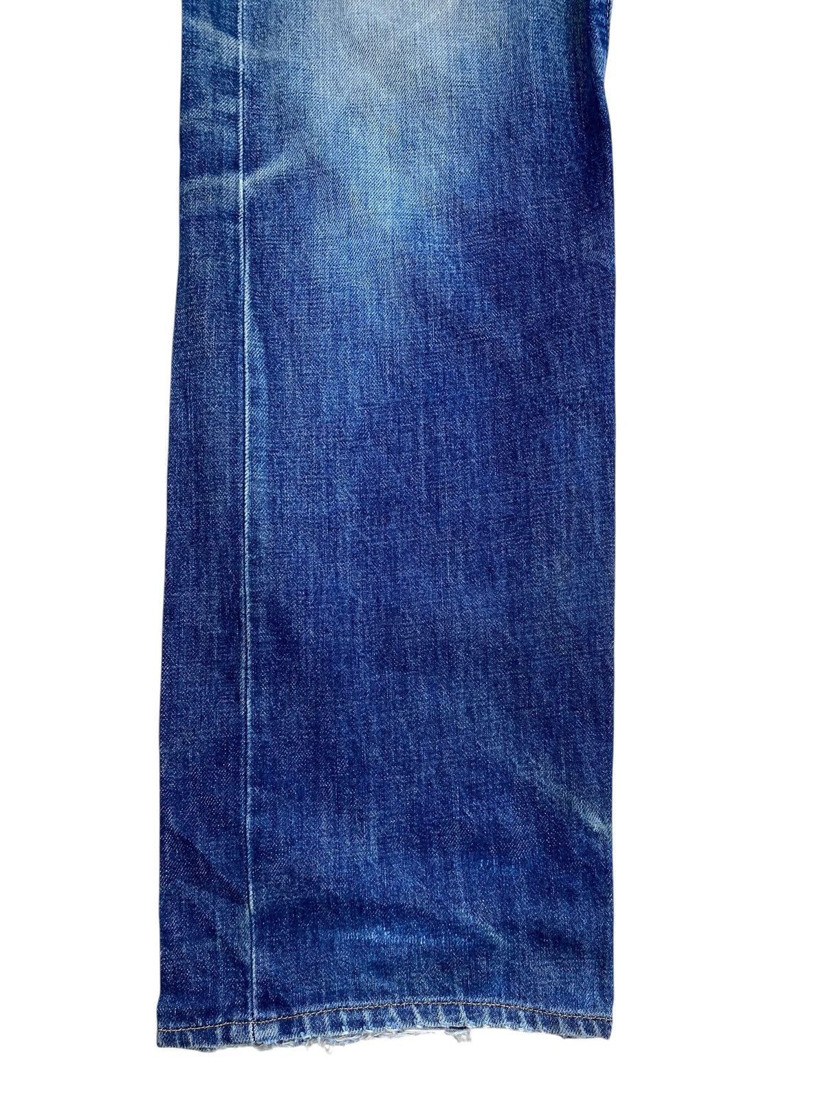 Levi's Levi’s Faded Blue Wash Whiskers Style Loose Jeans Size US 31 - 5 Thumbnail
