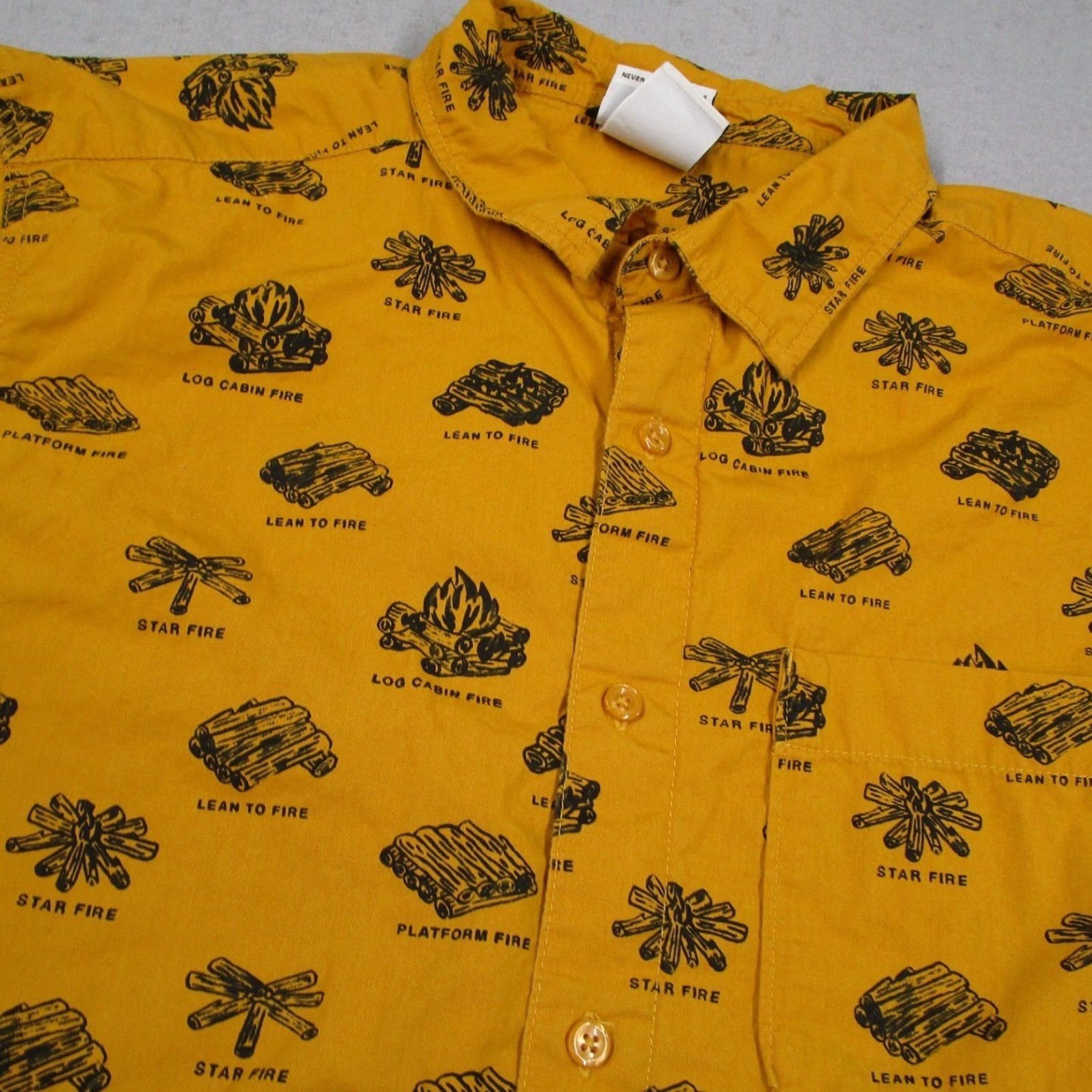 The North Face The North Face Mens Campfire Print Button Down Shirt Yellow NF0A55ND Large L Size US L / EU 52-54 / 3 - 2 Thumbnail