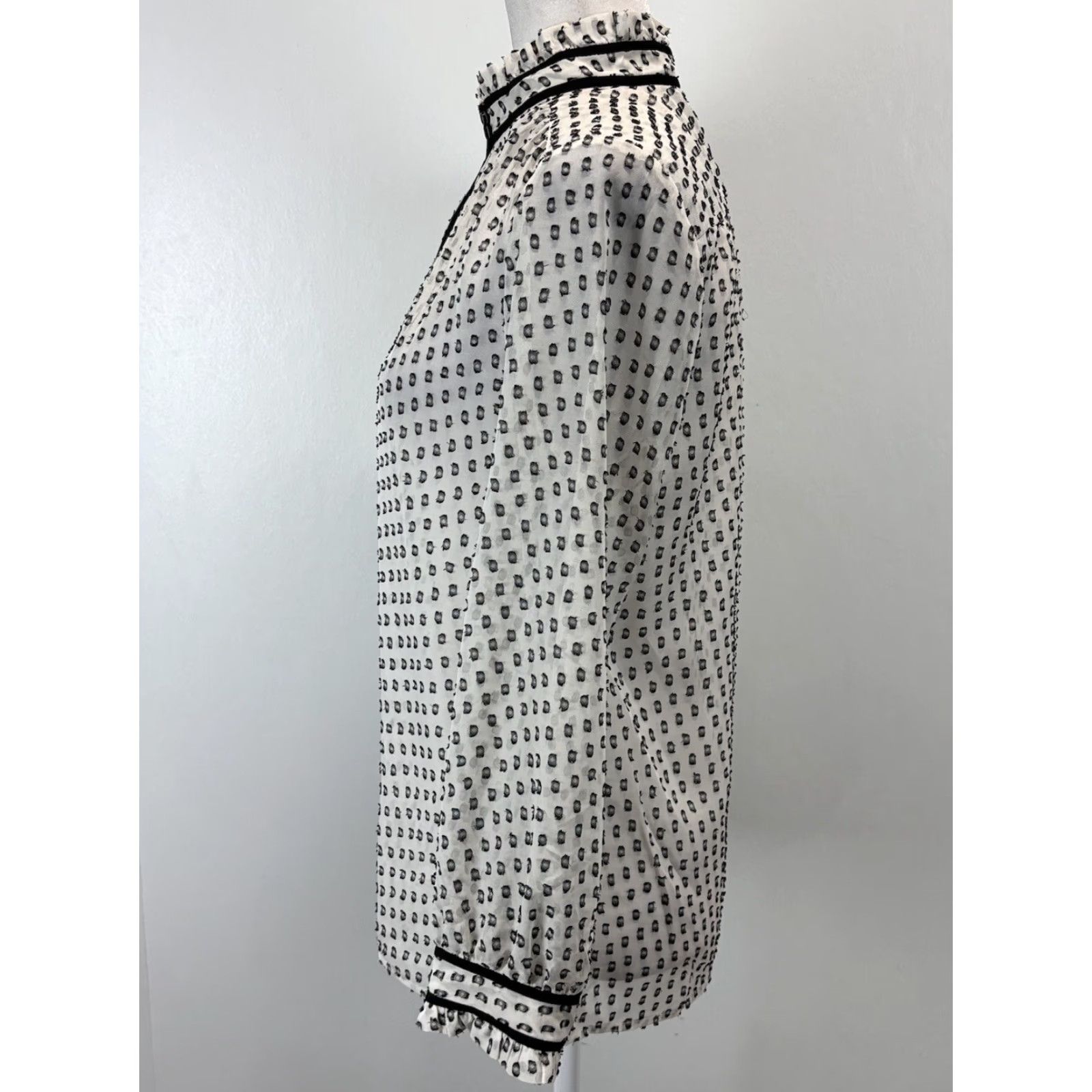 J.Crew Women’s J. Crew Factory Swiss Dot Sheer Blouse Top Sz 6 High neck EUC Size M / US 6-8 / IT 42-44 - 2 Thumbnail