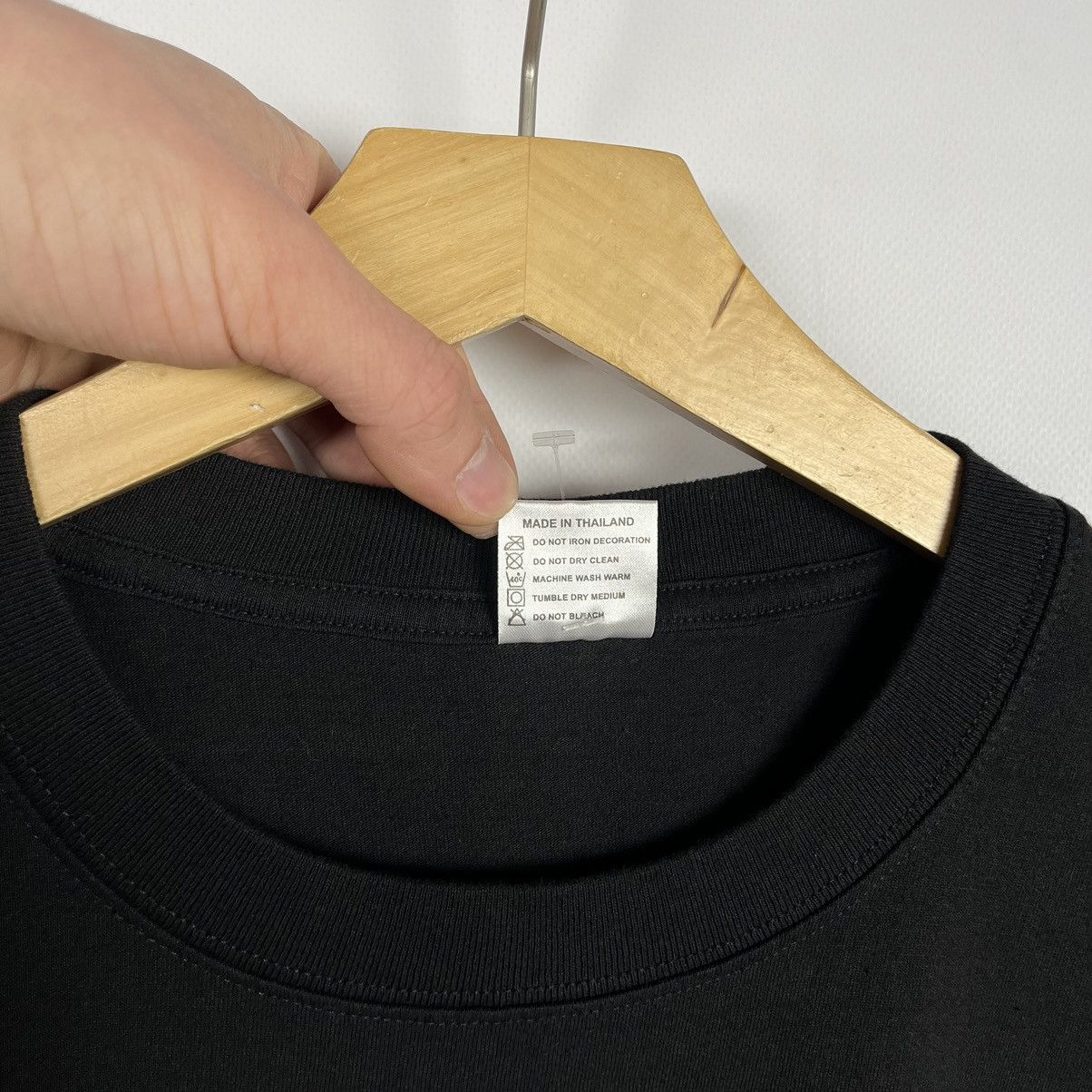 Vintage Vintage Human evolution y2k “stop following me” tee 90’s Size US XL / EU 56 / 4 - 6 Thumbnail