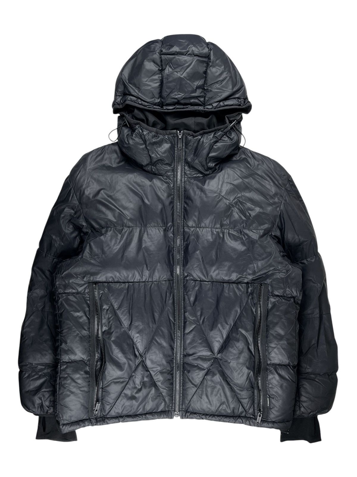 Jun Takahashi × Undercover Undercover x Gu Padded Puffer