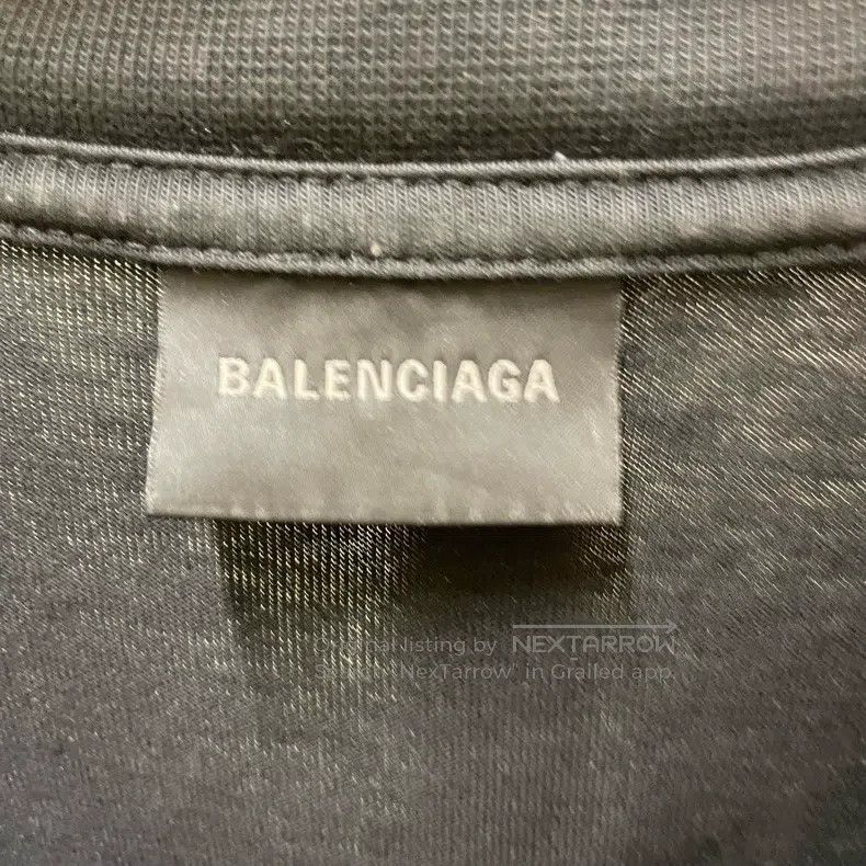 Balenciaga Balenciaga Reversed Print Letter Short Sleeve L Size Size US L / EU 52-54 / 3 - 4 Thumbnail