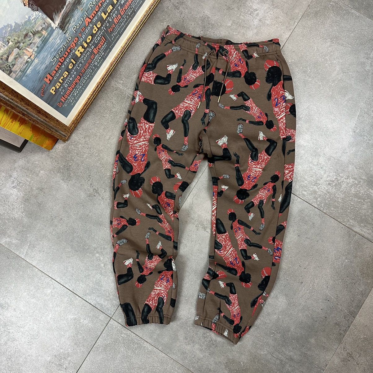 Jordan Brand × Nike Nike Air Jordan brown jogger pants 23 S streetwear Size US 30 / EU 46 - 1 Thumbnail