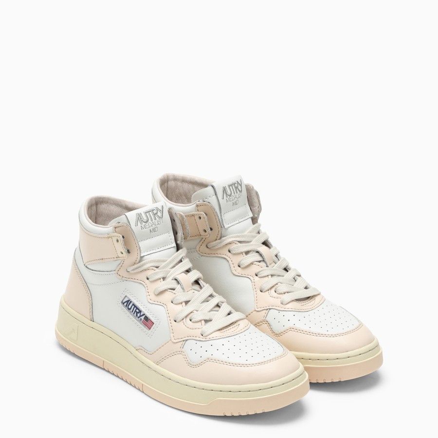 image of Autry O1D2Blof0124 Trainer In White Shoes, Women's (Size 6)