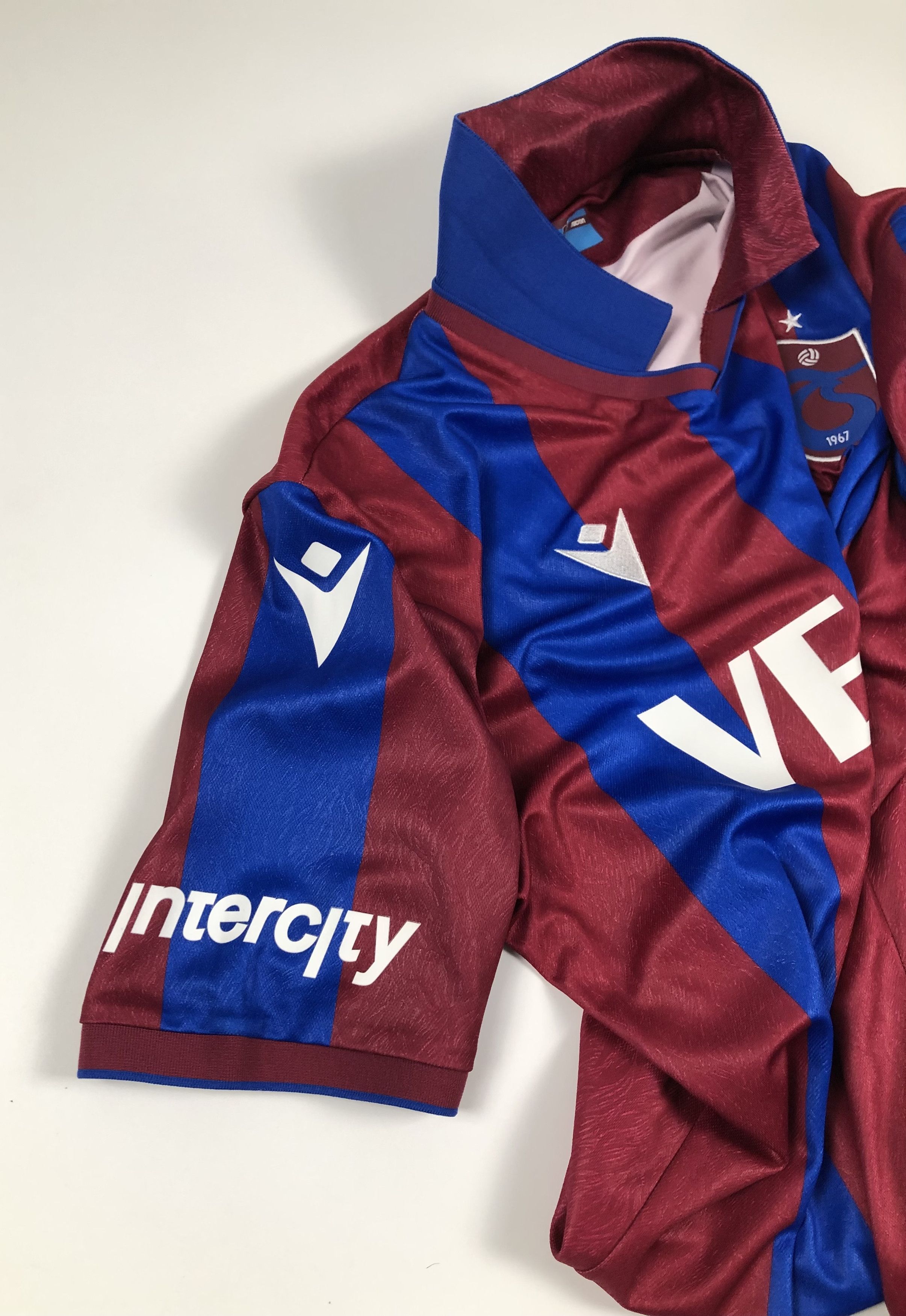 Macron Macron Trabzonspor 2020-2021 Home Soccer Jersey Size US XL / EU 56 / 4 - 8 Thumbnail