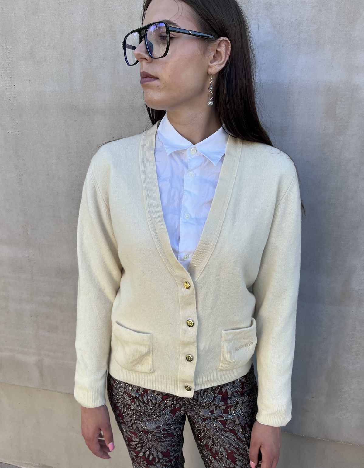 Burberry Burberrys Lambswool Cardigan Vintage Size 40 Logo Buttons Size S / US 4 / IT 40 - 1 Thumbnail