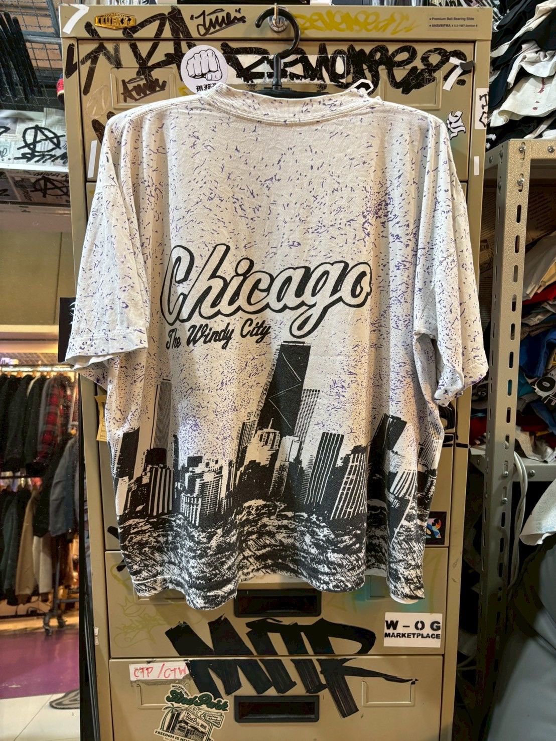 Vintage Vintage Chicago 90’s tee Size US XL / EU 56 / 4 - 6 Thumbnail