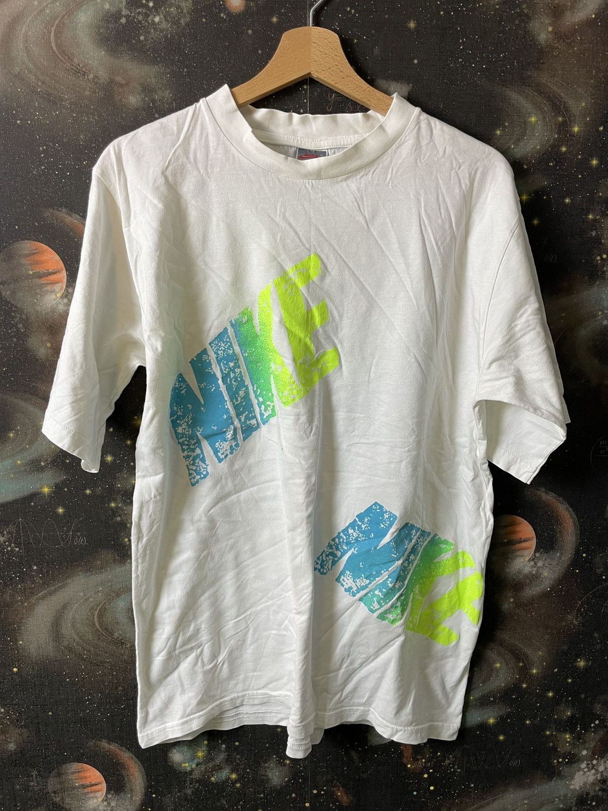 Nike 00s Vintage Nike Big Swoosh Logo Drill T-shirt Rare Size US L / EU 52-54 / 3 - 1 Thumbnail