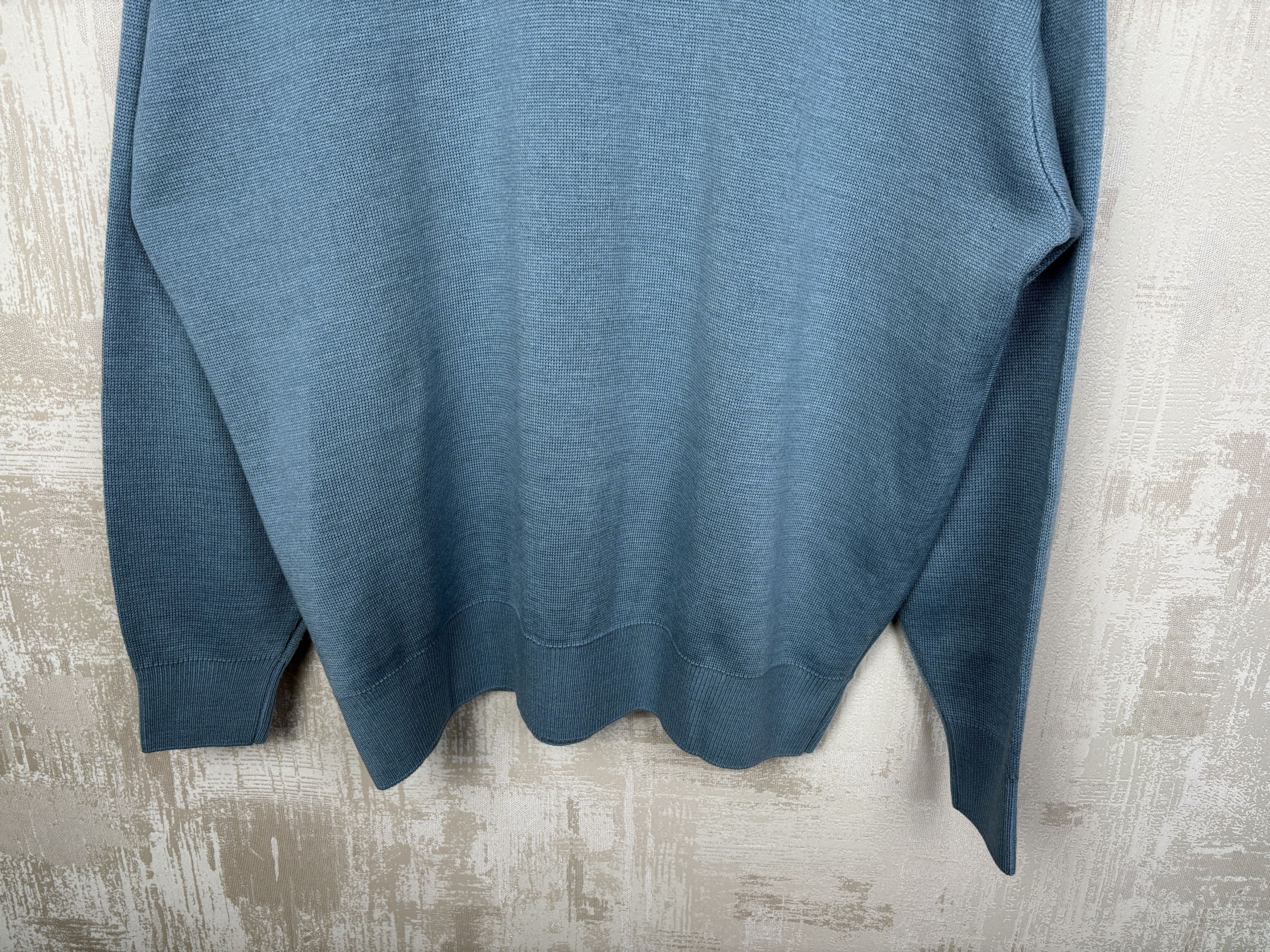 Gabicci Gabicci V-neck Sweater Wool Acrylic Chambray Color Size US XL / EU 56 / 4 - 16 Thumbnail