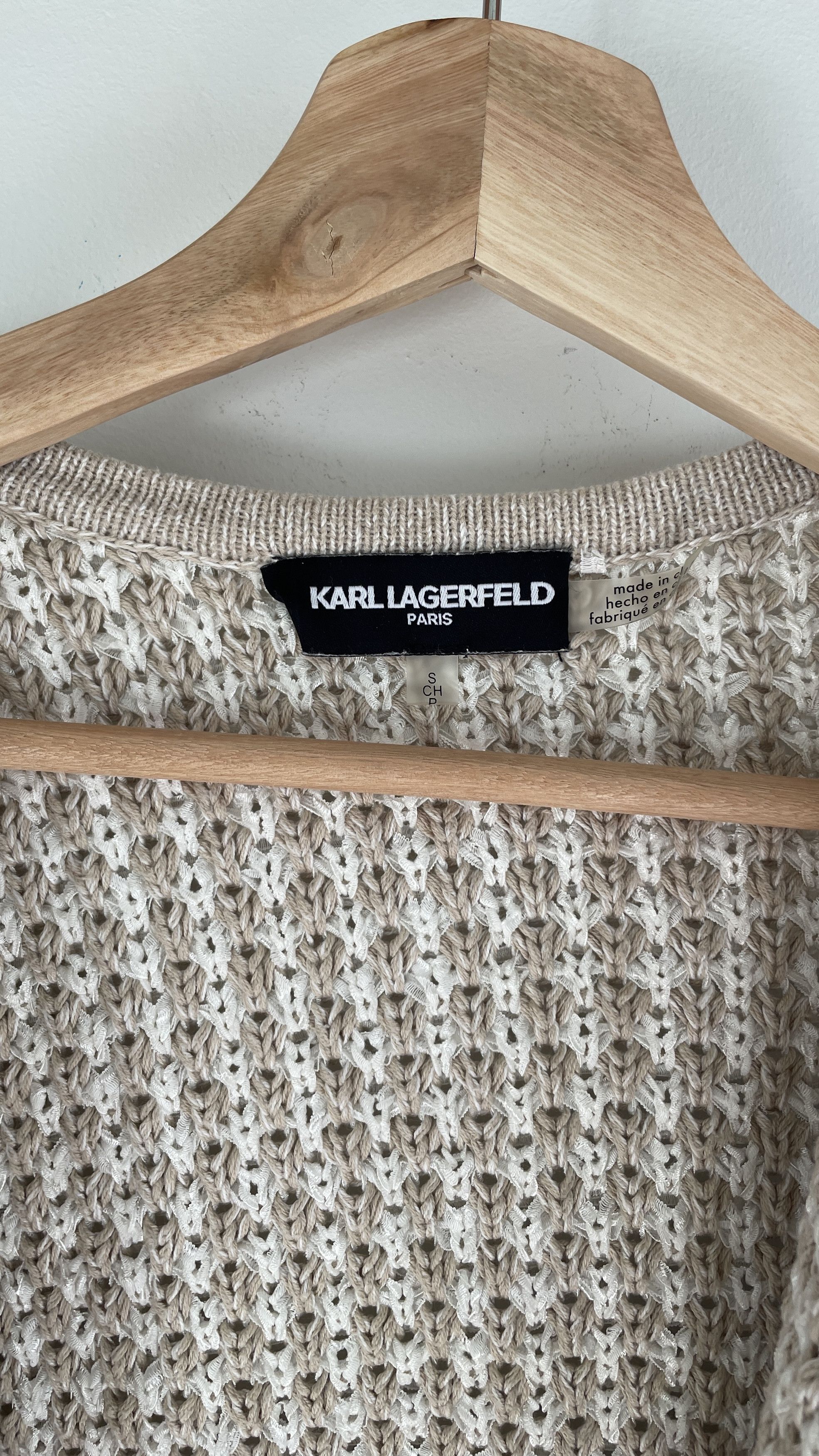 Karl Lagerfeld CREAM CROCHET CARDIGAN KARL LAGERFELD (S) Size S / US 4 / IT 40 - 2 Thumbnail