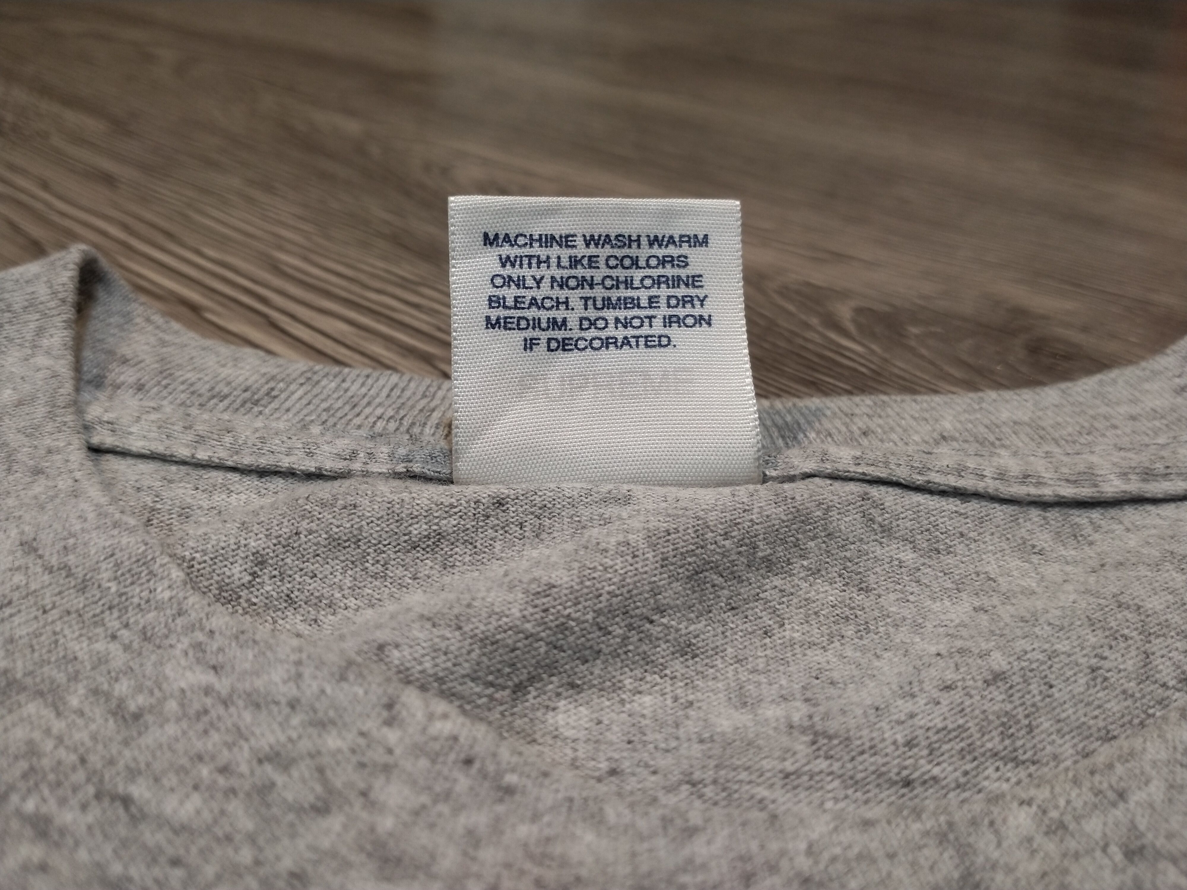 Supreme Supreme FW09 Cant Trust Anyone Tee Size US M / EU 48-50 / 2 - 4 Thumbnail
