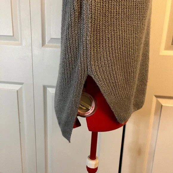 Lulus Lulu's Alyssa Grey Knit Sweater Size L Size L / US 10 / IT 46 - 5 Thumbnail
