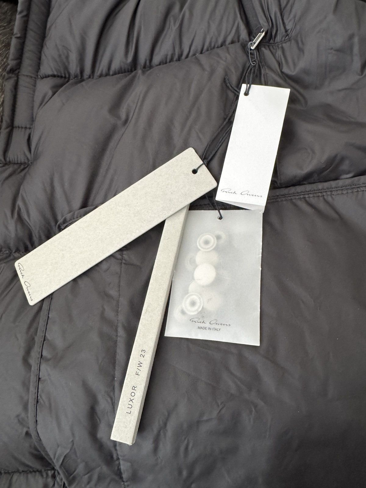 Rick Owens Rick Owens Puffer Luxor Funnel-neck Quilted Down Coat FW23 Size US M / EU 48-50 / 2 - 15 Thumbnail