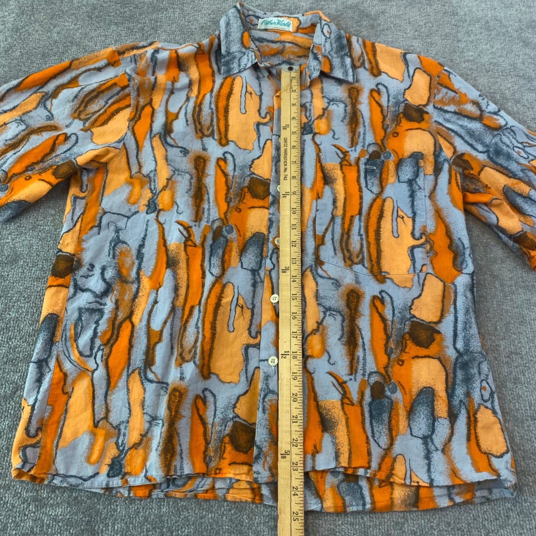Other Other World Shirt Mens 4 Medium Multicolor Orange Gray Graffiti Button Up Spain Jams Like Size US M / EU 48-50 / 2 - 5 Thumbnail