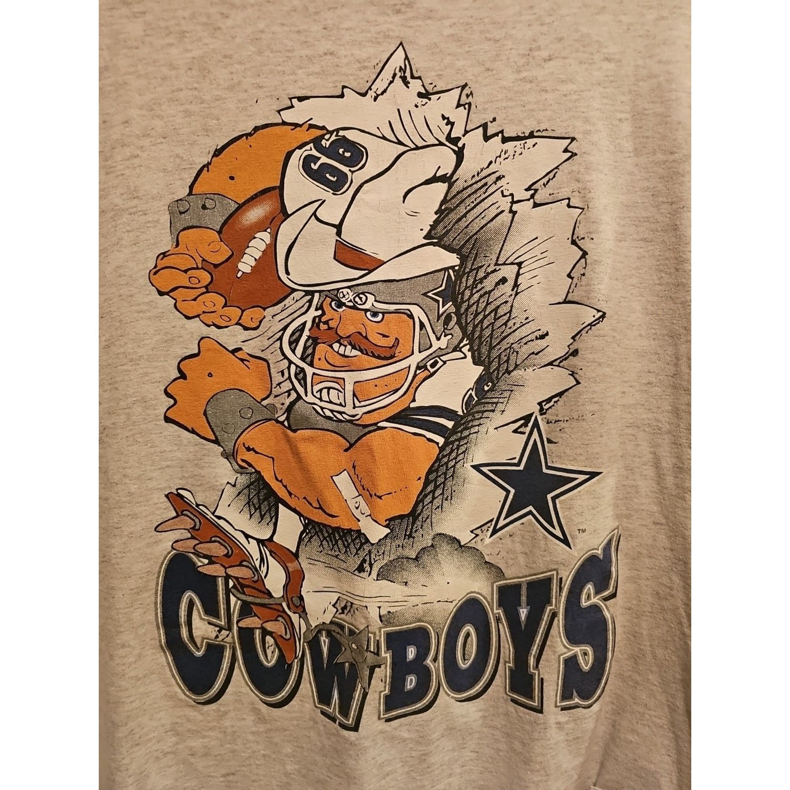Nutmeg 90S DALLAS COWBOYS GRAPHIC T MENS M CARICATURE BREAKTHROUGH Size US M / EU 48-50 / 2 - 3 Thumbnail