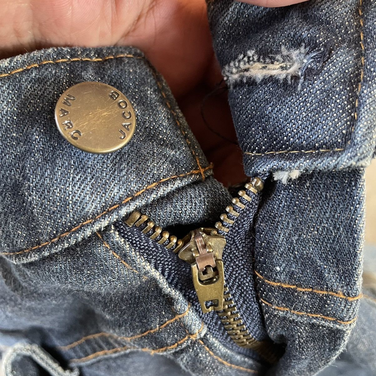 Designer × Marc Jacobs 🔥Marc Jacobs 8 Pocket Stoned Wash Flare Women Distress Jeans Size 31" - 11 Thumbnail