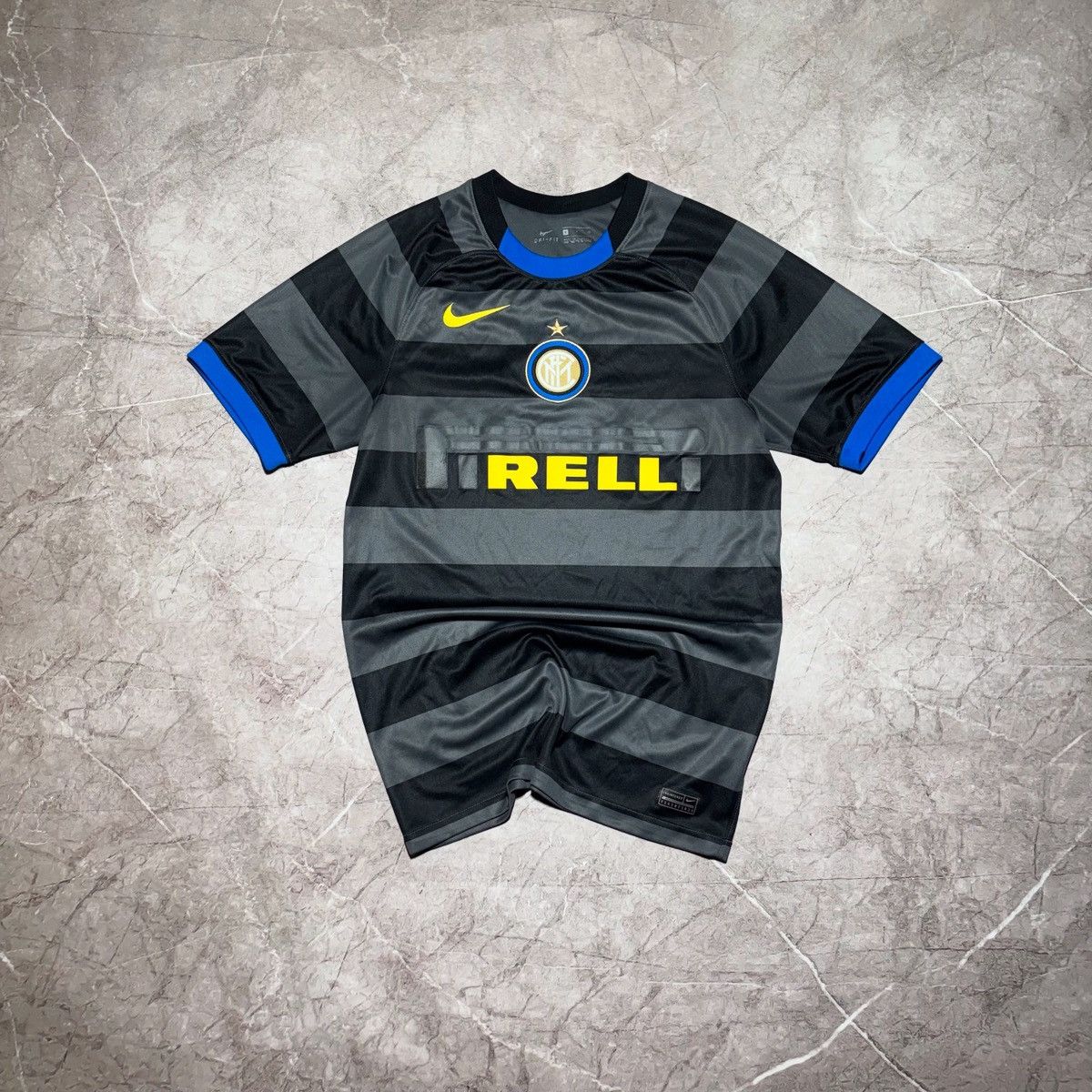 Nike Vintage Nike Inter Milan Jersey Size US S / EU 44-46 / 1 - 1 Thumbnail