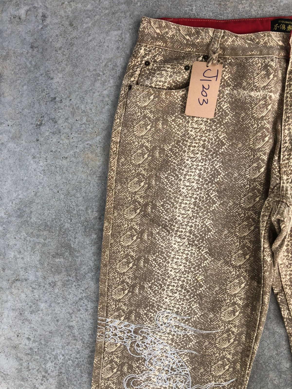 Japanese Brand Japanese Fugutaiten Embroidered Denim Snake Skin Baggy Size US 38 / EU 54 - 4 Thumbnail