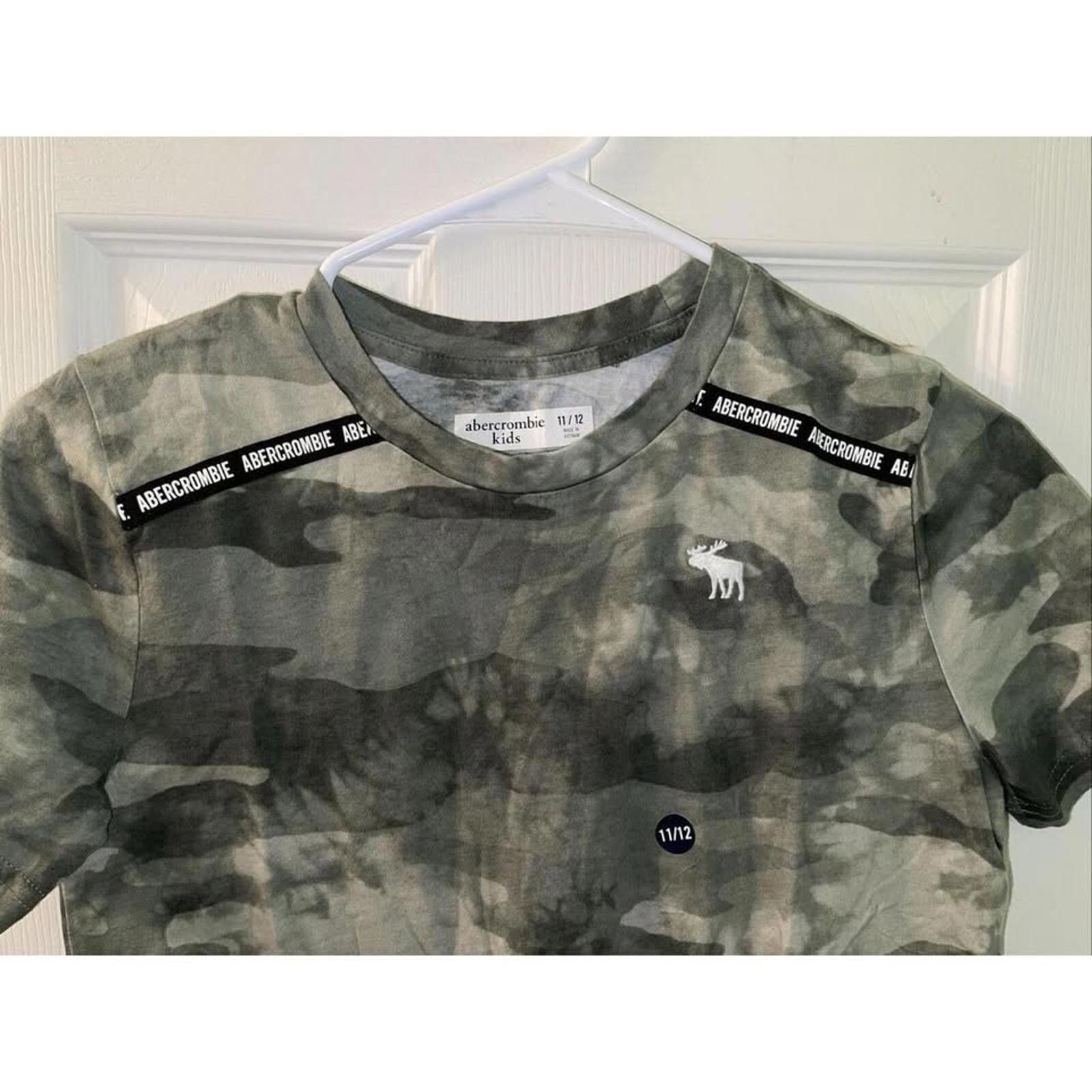 Other Abercrombie Kids Camo T-Shirt Size 11/12 Size ONE SIZE - 4 Thumbnail