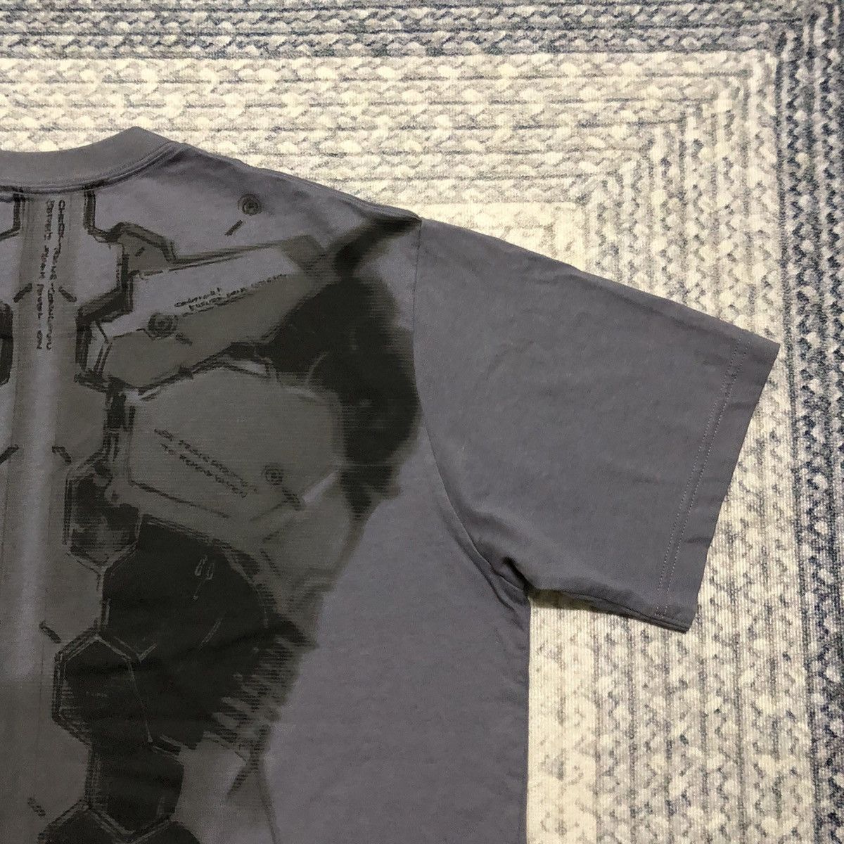 Playstation × Uniqlo Rare Distressed Uniqlo X Metal Gear Solid ‘Robot Suit’ Tees Size US XL / EU 56 / 4 - 10 Thumbnail