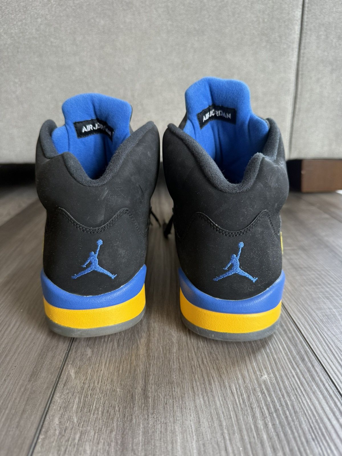Nike Air Jordan 5 Shanghai Shen Size 10 Size US 10 / EU 43 - 4 Thumbnail