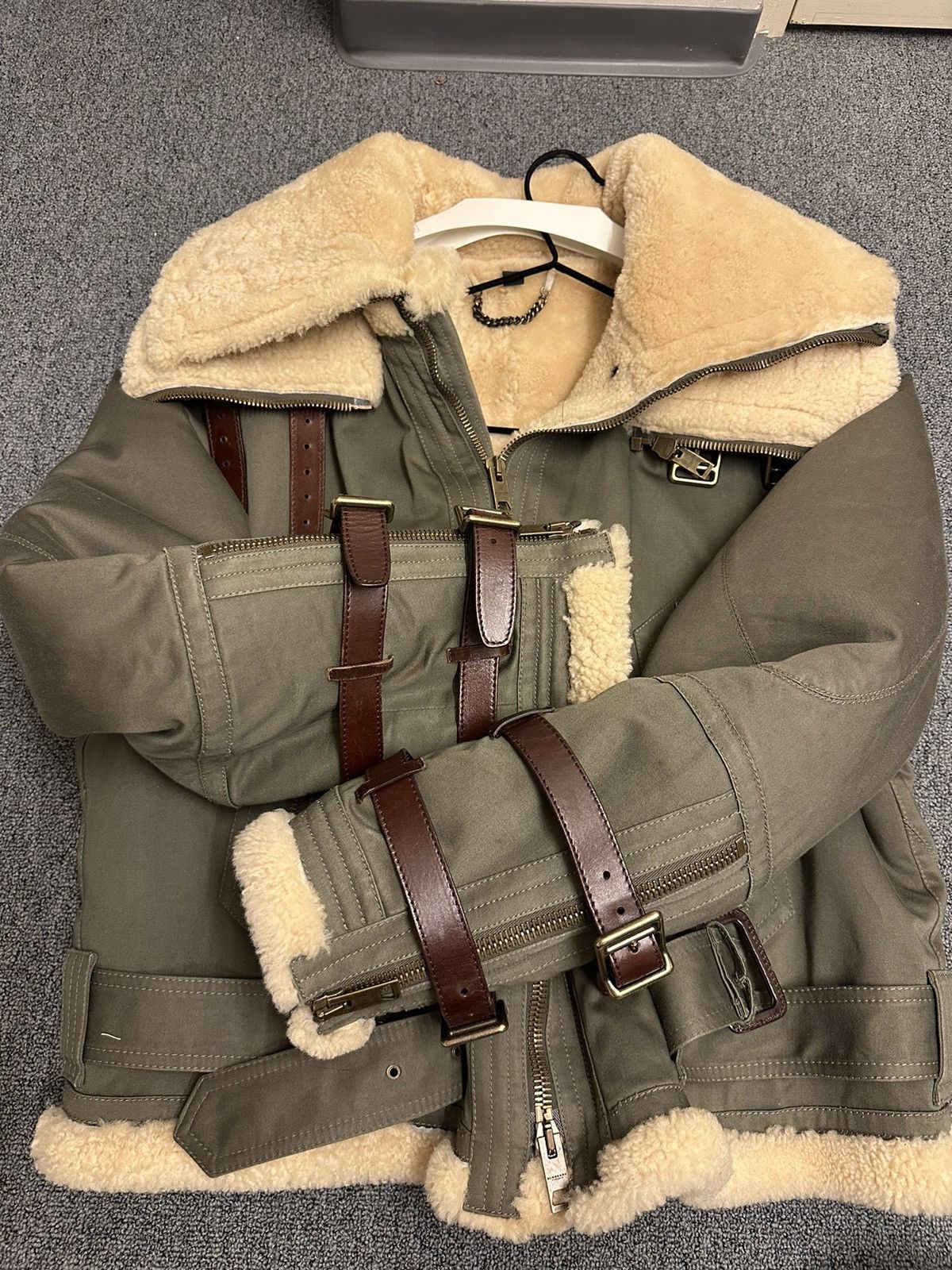 Burberry Prorsum Burberry prorsum FW 2010 double collar shearling jacket Size US L / EU 52-54 / 3 - 24 Thumbnail