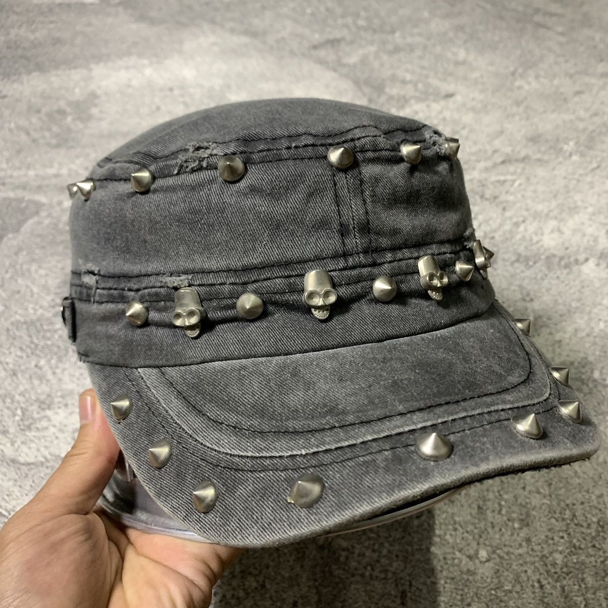 KMRii GOTHIC SKULL MILITARY DISTRESSED STUDDED HAT Size ONE SIZE - 2 Thumbnail