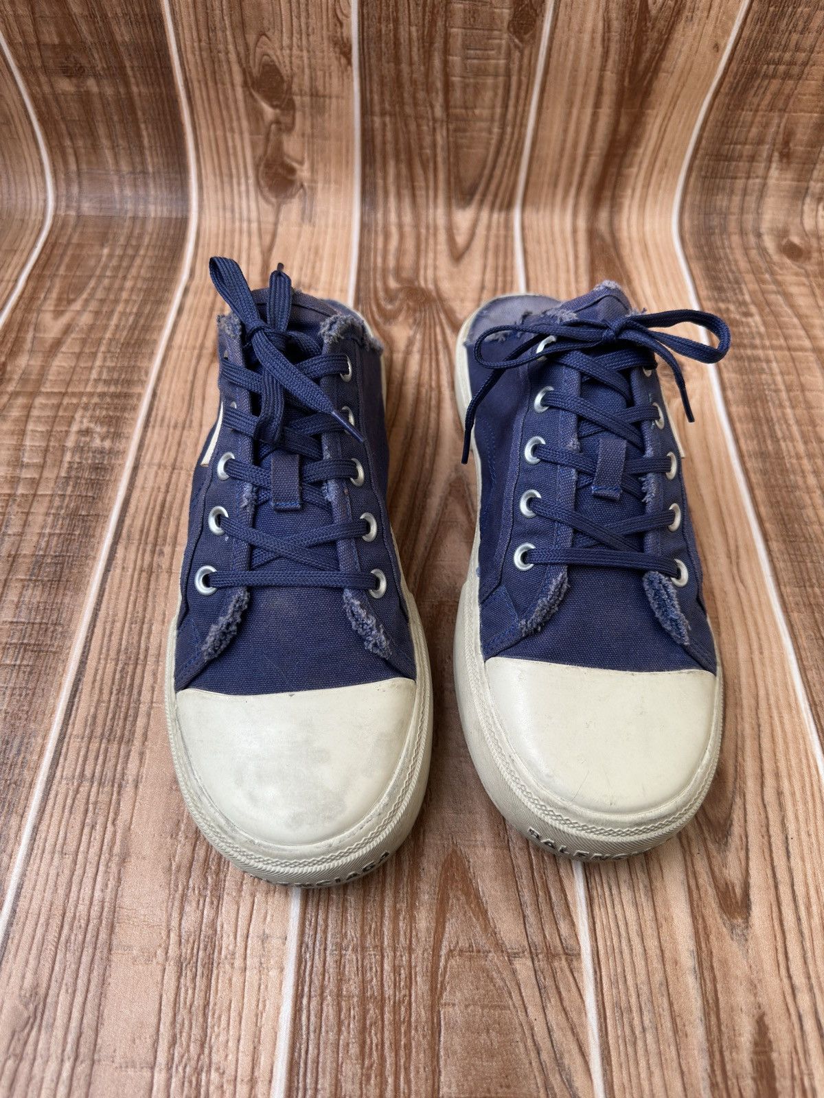 Balenciaga Balenciaga Paris Canvas Slip-On Mules Size US 12 / EU 45 - 2 Thumbnail